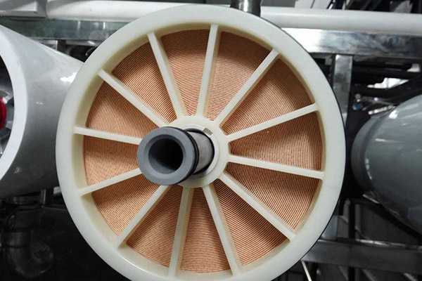 1568164679404711.jpg 反滲透膜發(fā)生污堵時的化學清洗技巧有哪些